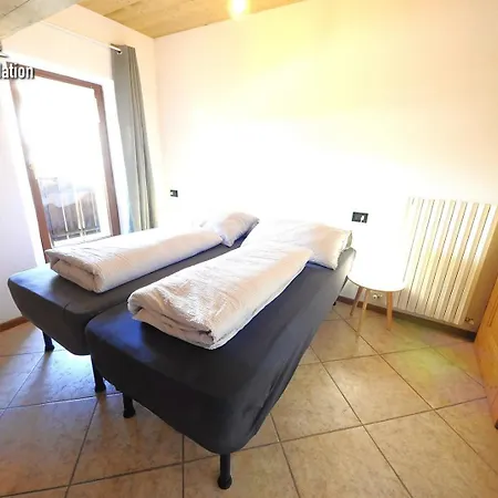 Apartament Reja By *